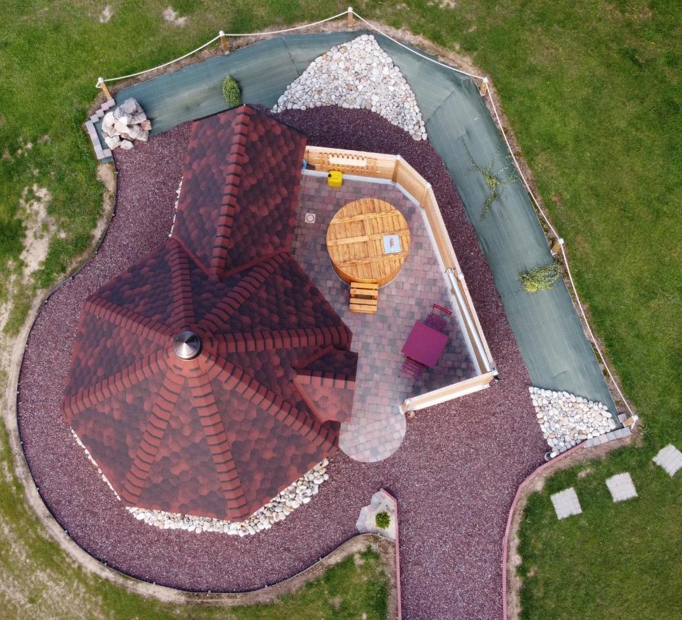 Kota Scandinave Avec Son Bain Nordique Privatif - Gite Du Moulin 62130 Pierremont Bagian luar foto