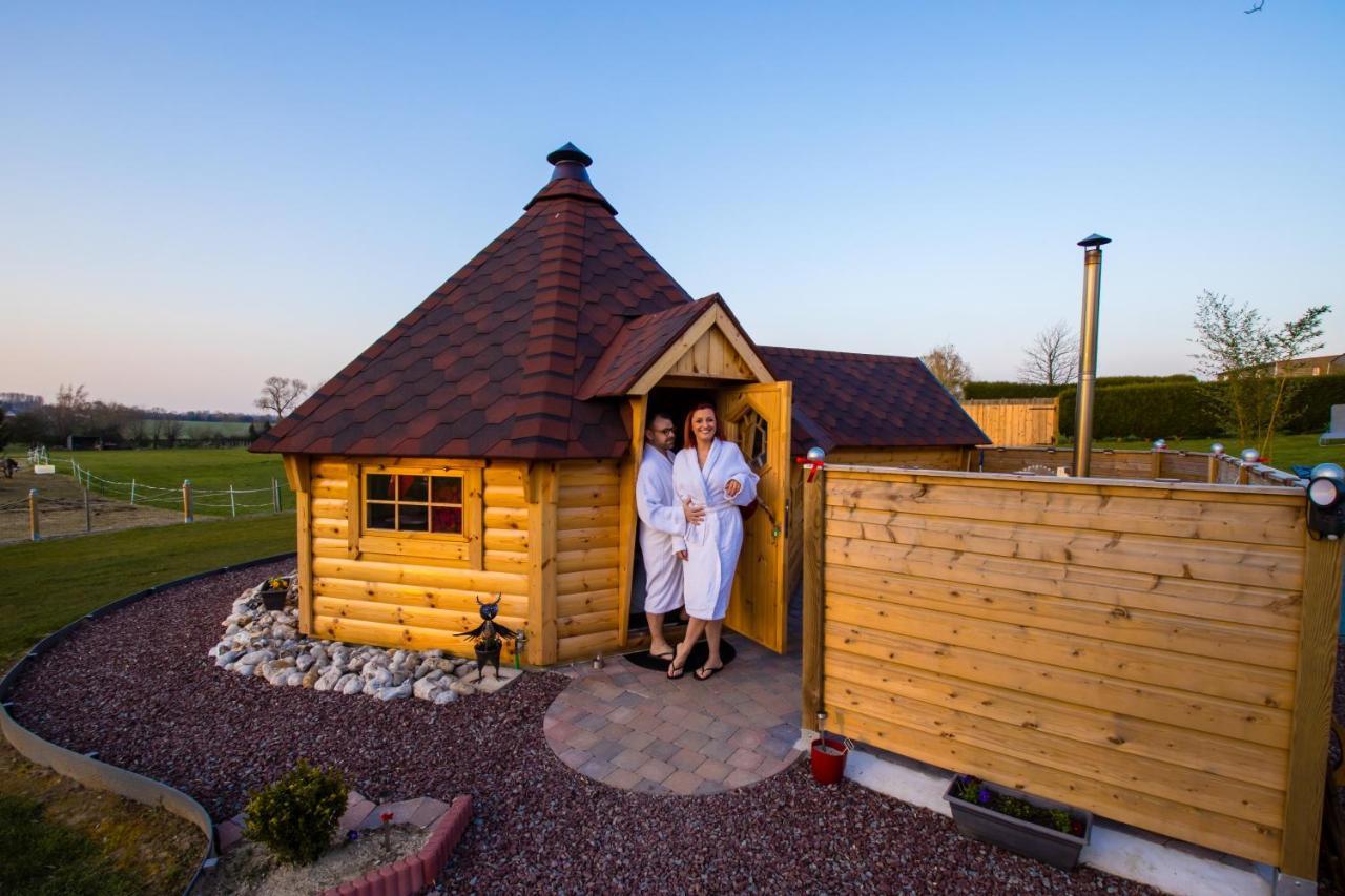 Kota Scandinave Avec Son Bain Nordique Privatif - Gite Du Moulin 62130 Pierremont Bagian luar foto